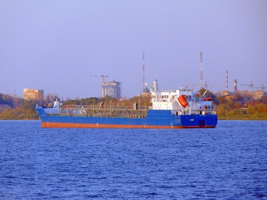 Самый крупный предмет лизинга, переданный компанией ЮГРА-ЛИЗИНГ в 2014 году – нефтеналивной танкер «СИГ» Танкер сиг